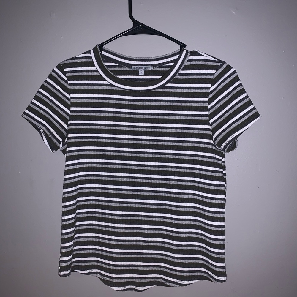 💗3 for $15💗 Striped Tee - Picture 2 of 3